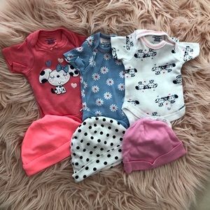 🚨 4 x $20.00 🚨 Bodysuite Carter’s Babygirl